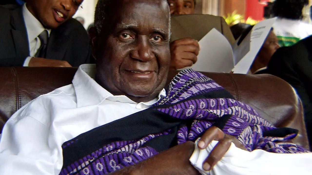 zambias-founding-president-kenneth-kaunda-dies-at-97